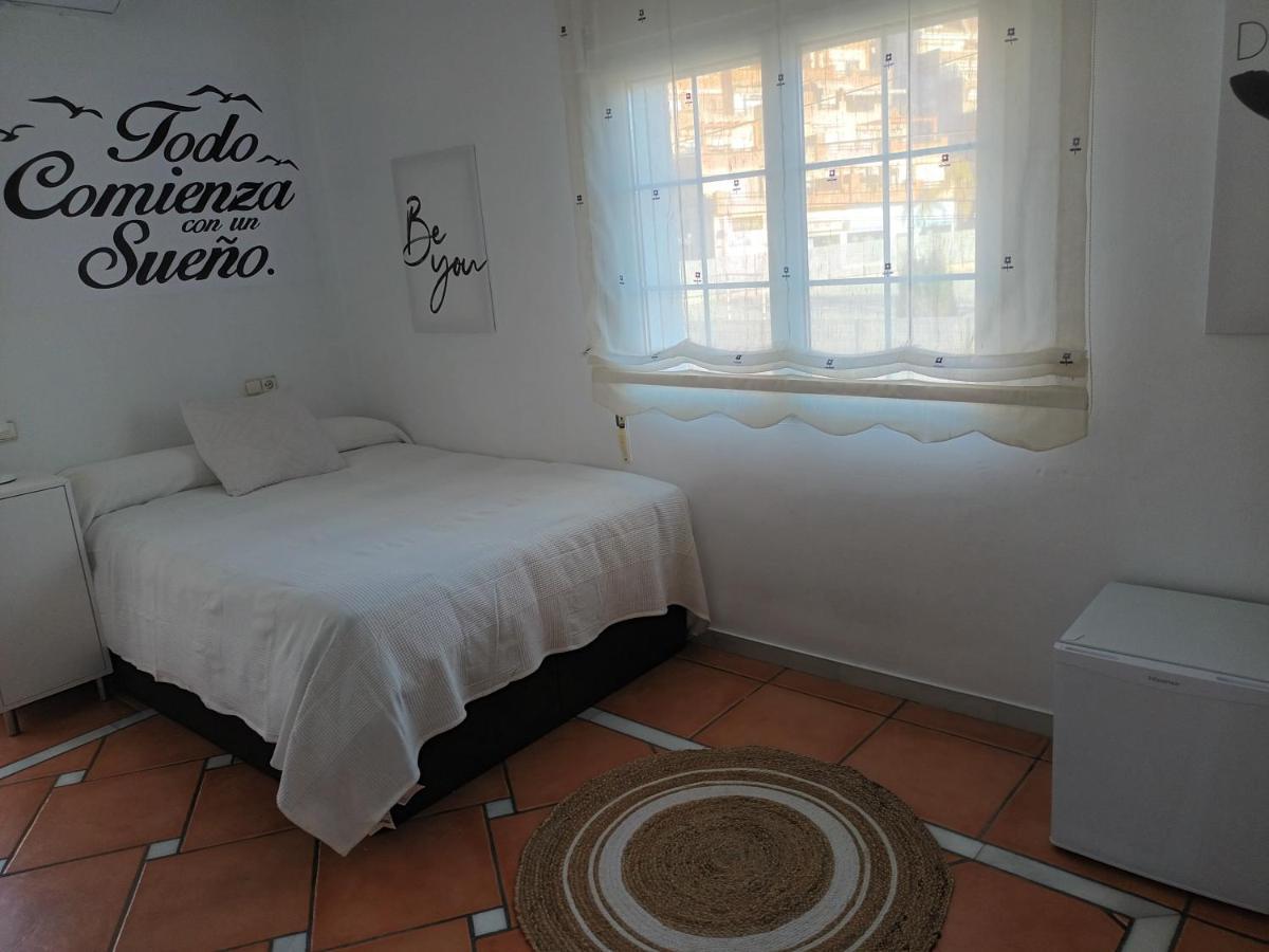Habitaciones en Casa Céntrica con piscina Almuñécar Esterno foto