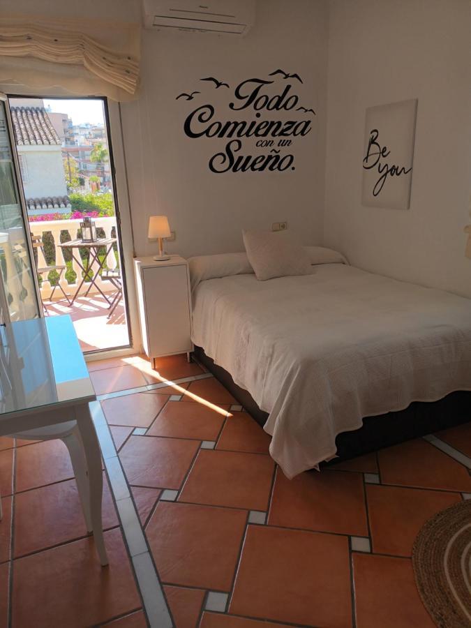Habitaciones en Casa Céntrica con piscina Almuñécar Esterno foto