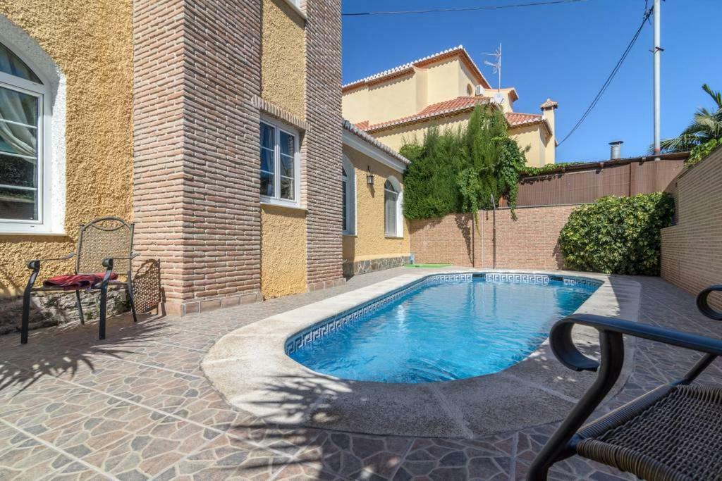 Habitaciones en Casa Céntrica con piscina Almuñécar Esterno foto