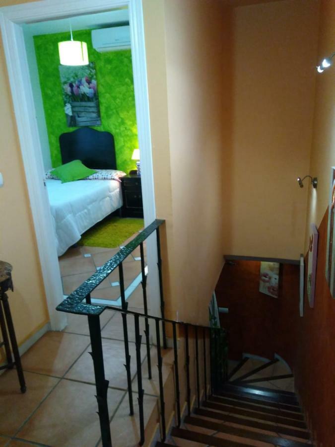 Habitaciones en Casa Céntrica con piscina Almuñécar Esterno foto